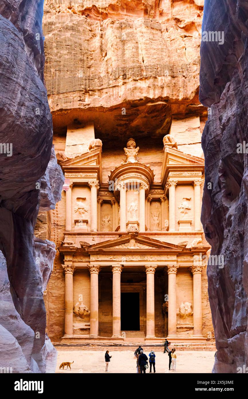 Jordan, Petra. Unesco World Heritage Site, capital of the Nabataean Kingdom founded in 3rd Century BC. The Treasury. Al Khazneh. Stock Photo