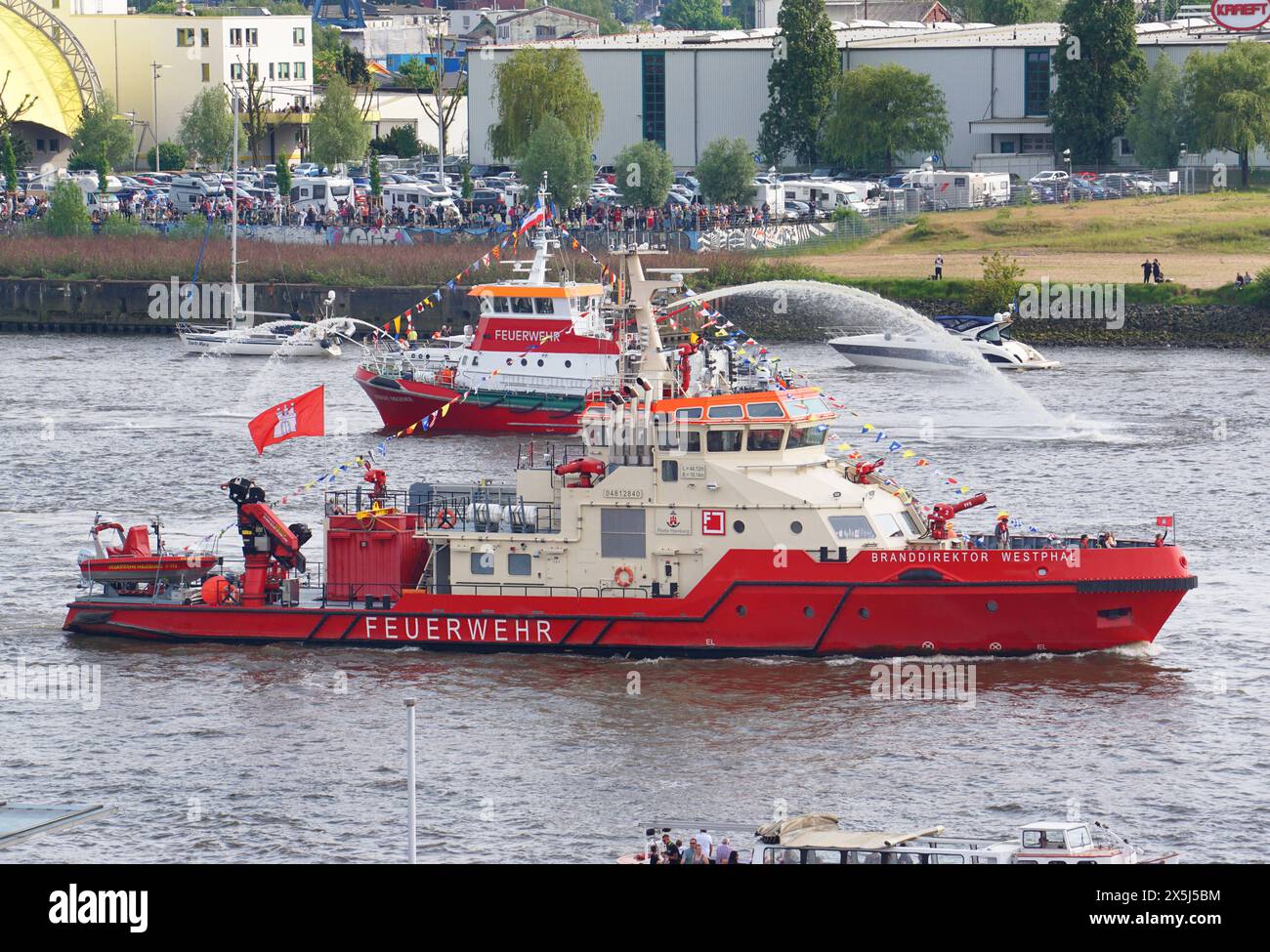  Foto zu Fotos der Einlaufparade vom 835 Hamburger Hafengeburtstag vom 9. bis 12 