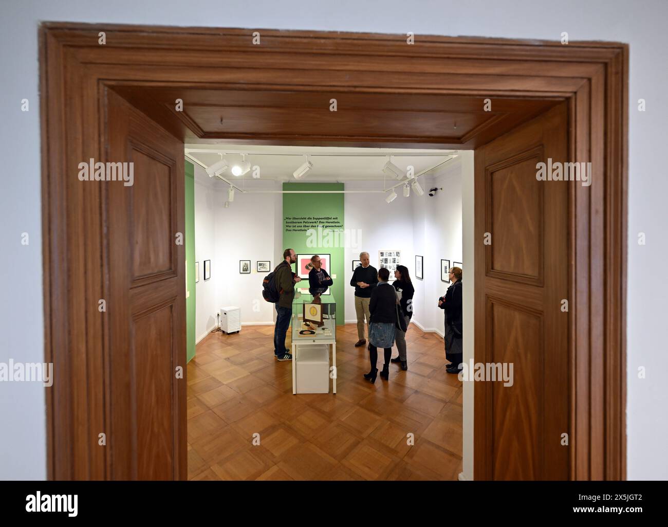 Apolda, Germany. 10th May, 2024. Press tour through the exhibition "Meret Oppenheim & Friends" at the Kunsthaus Apolda Avantgarde. The exhibition presents over 150 works by Meret Oppenheim (1913-1985) as well as other representatives of French Surrealism and her Swiss circle. It can be seen from May 12 to August 18. Credit: Martin Schutt/dpa - ATTENTION: Use only in full format/dpa/Alamy Live News Stock Photo