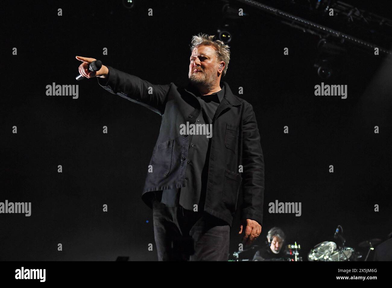 LONDON, ENGLAND - MAY 09: Guy Garvey of ‘Elbow’ performing at O2 Arena ...