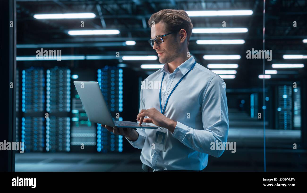 Project management report data hi-res stock photography and images - Alamy