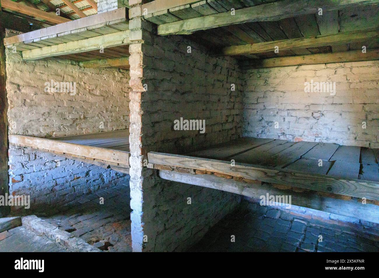 Bunks hi-res stock photography and images - Alamy