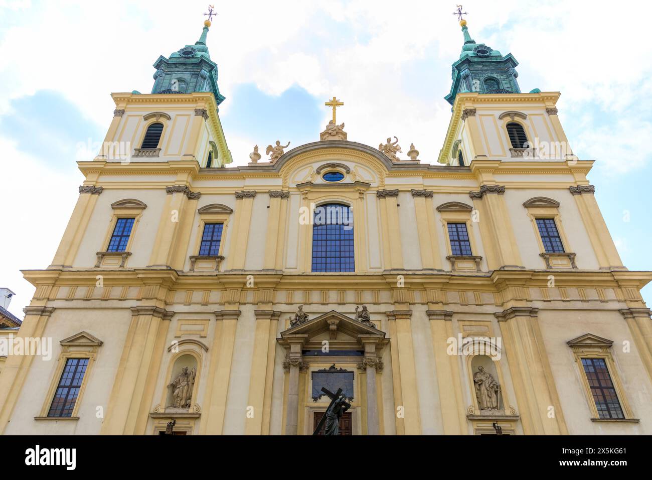 Poland, Warsaw. Church of the Holy Cross, Roman Catholic. Located opposite the main Warsaw University campus. Notable Baroque church architecture. Stock Photo