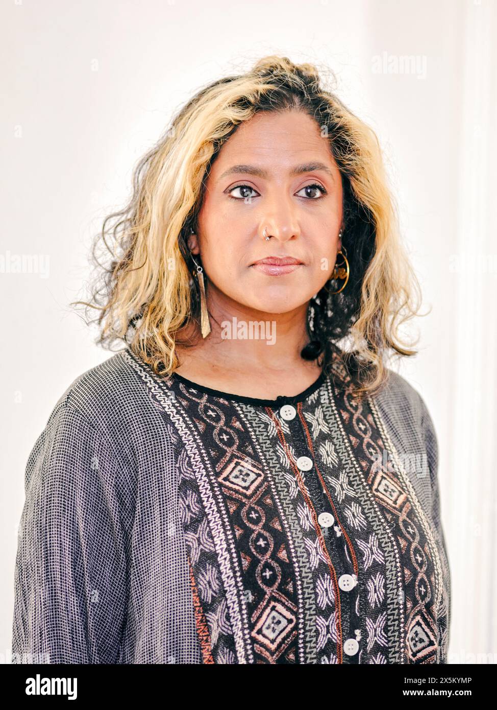 Mature asian woman studio hi-res stock photography and images - Alamy