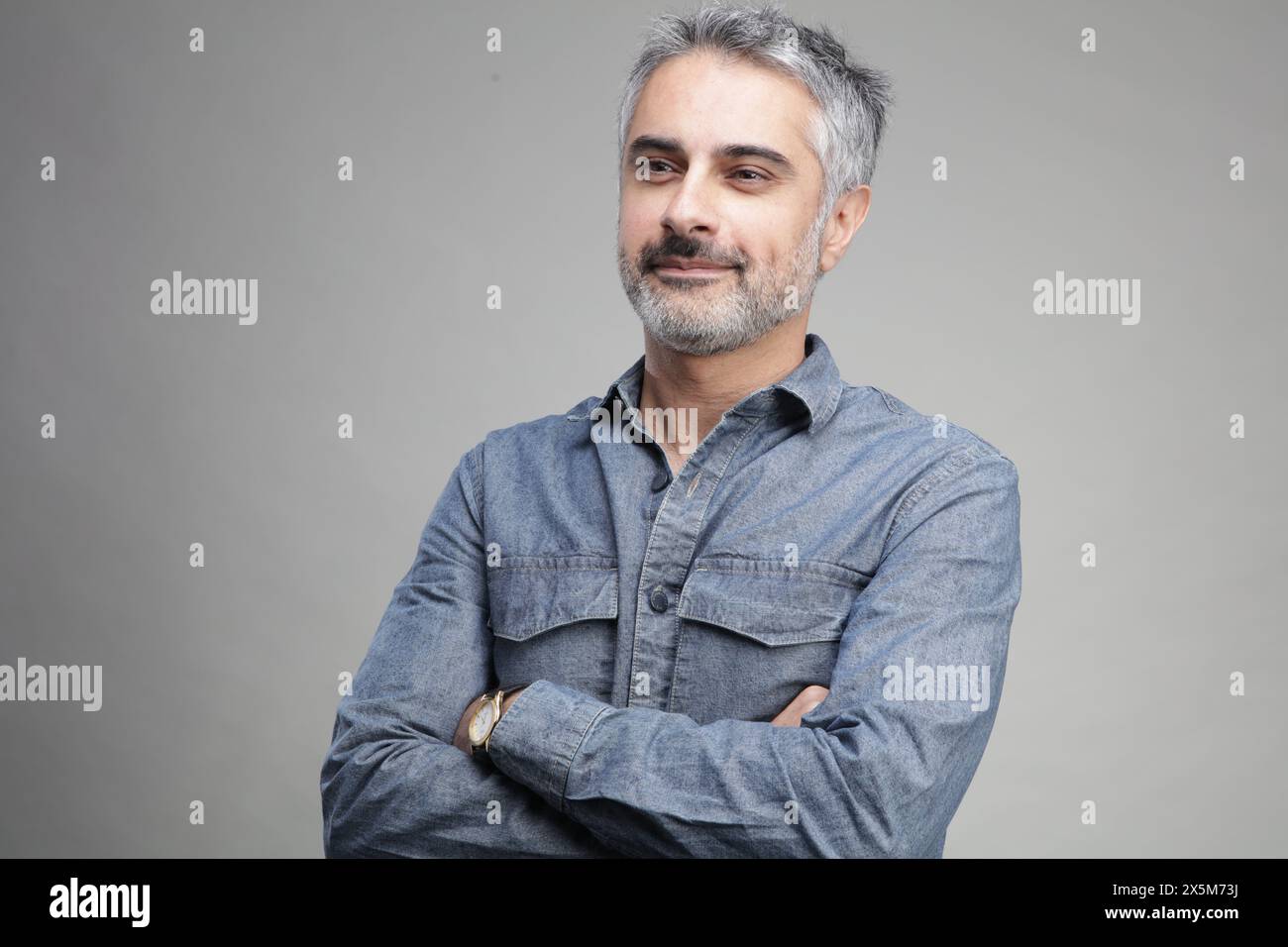 Arms crossed mature man hi-res stock photography and images - Alamy