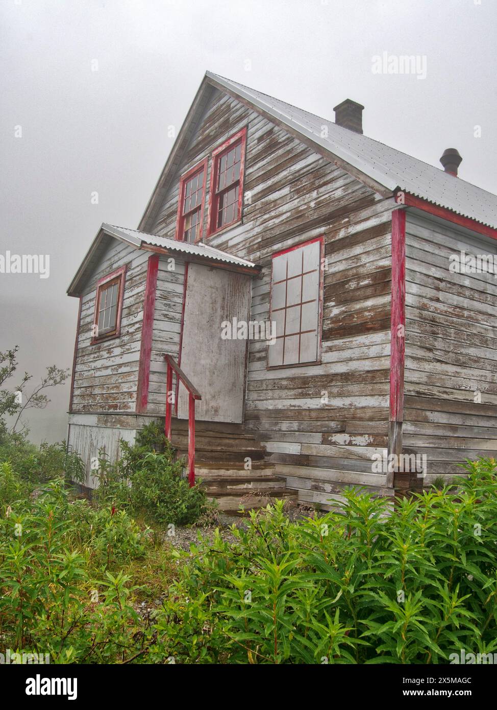 USA, Alaska. Independence Mine State Historical Park listed on the National Register of Historic Places, a former gold mining operation in the Talkeet Stock Photo
