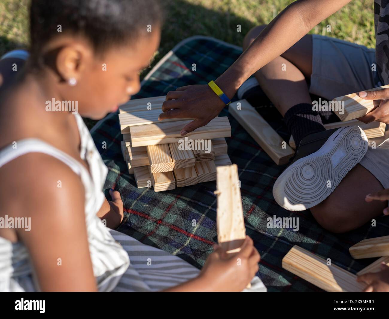 Block removal hi-res stock photography and images - Alamy