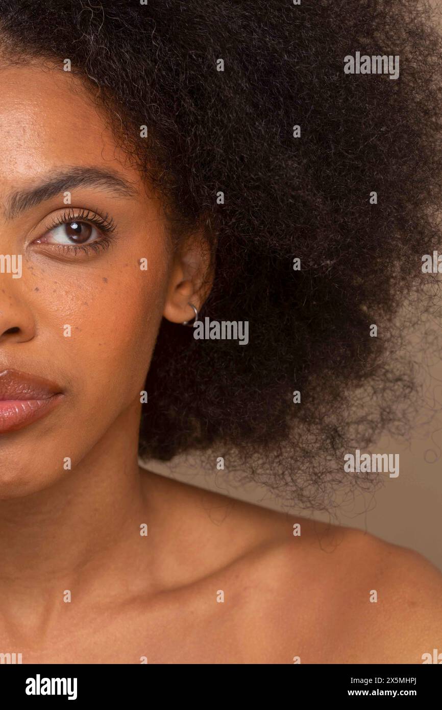 close-up-beige-black-hi-res-stock-photography-and-images-alamy