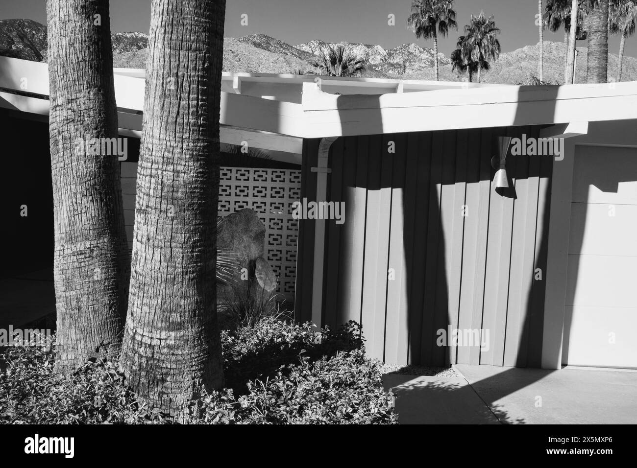 Palm springs house modernism Black and White Stock Photos & Images - Alamy