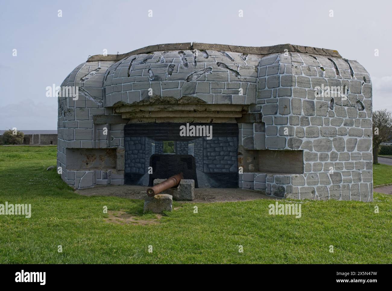 Stone Point Roc Ss panzer tank france hi-res stock photography and images - Alamy