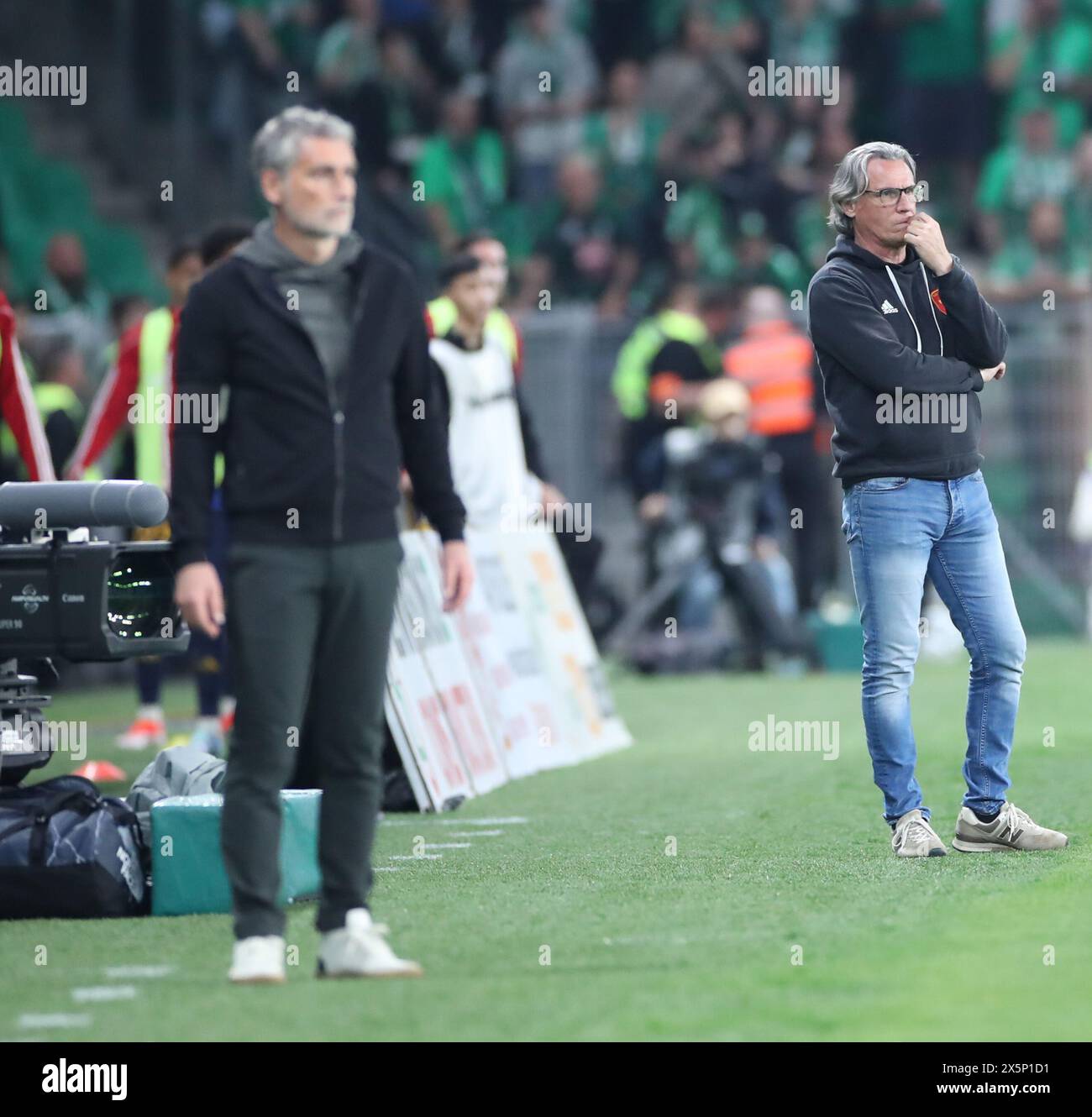 Stade Geoffroy Guichard, Saint-Etienne, France. 10th May, 2024. French League 2 football, AS Saint-Etienne versus Rodez; Saint-Etienne Trainer Olivier Dall'Oglio and right Rodez trainer Didier Santini Credit: Action Plus Sports/Alamy Live News Stock Photo