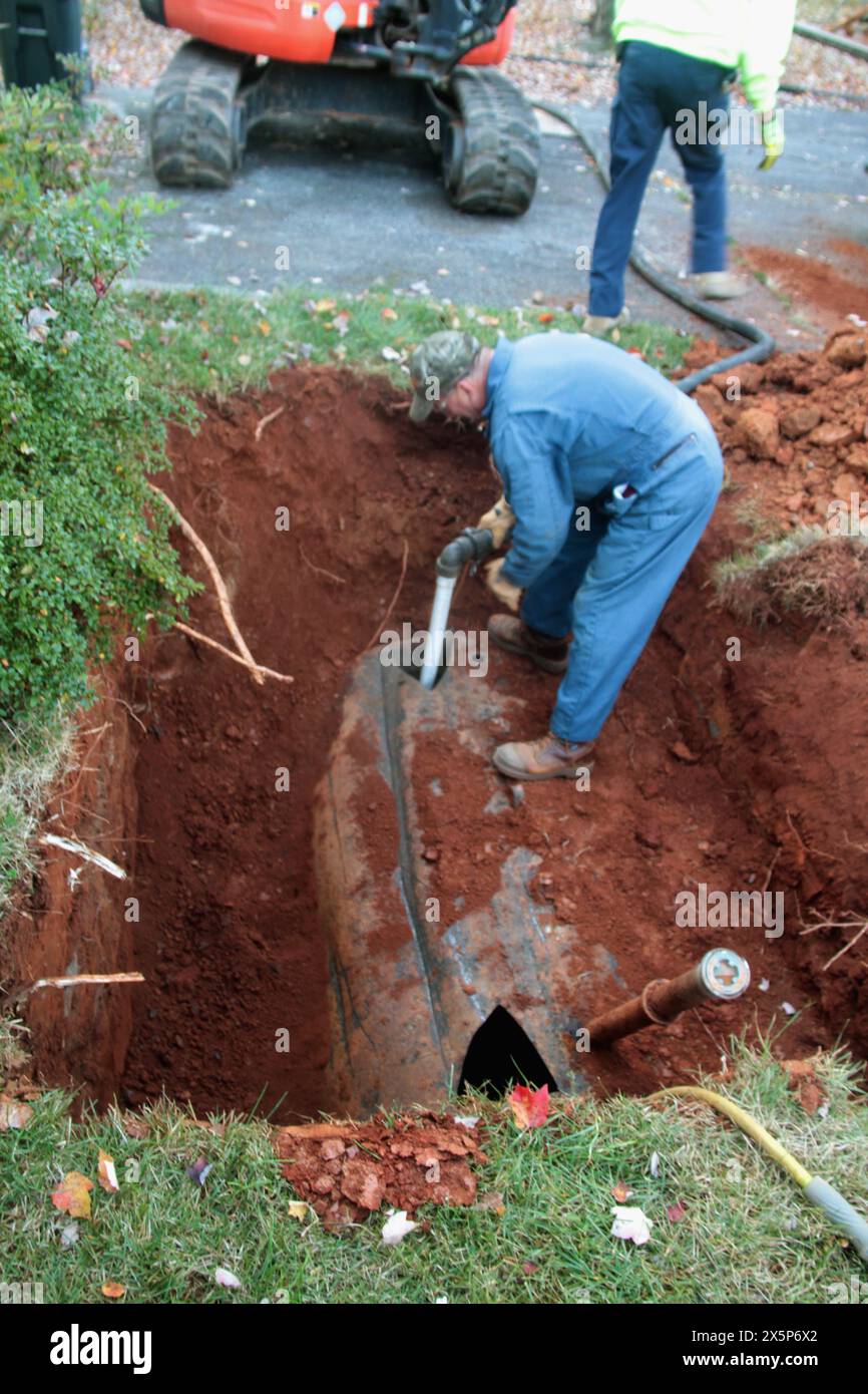 Removal of an old oil storage tank at a private property in Virginia, U