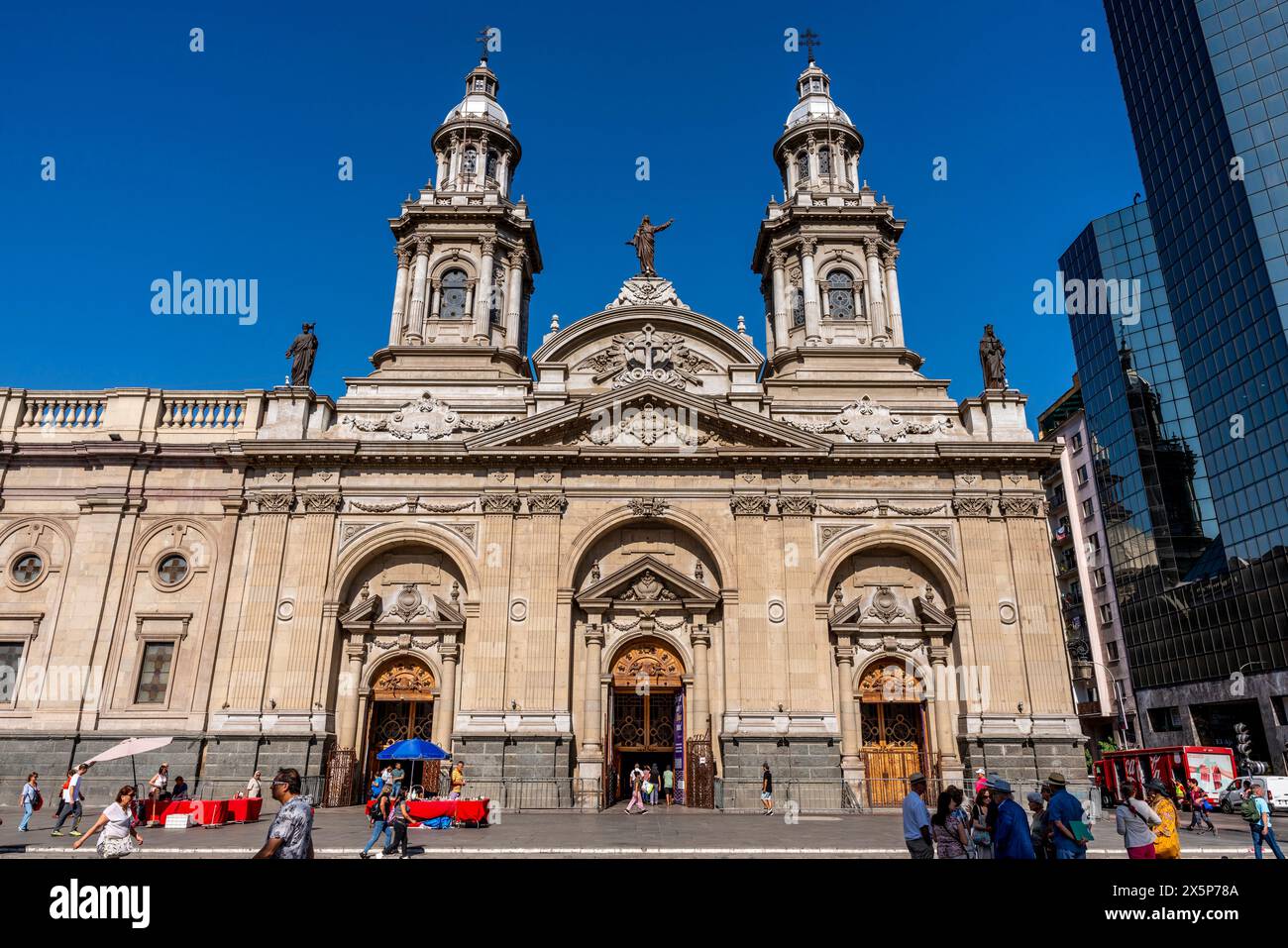 The Exterior of The Santiago Metropolitan Cathedral, Plaza de Armas,  Santiago, Chile. Stock Photo