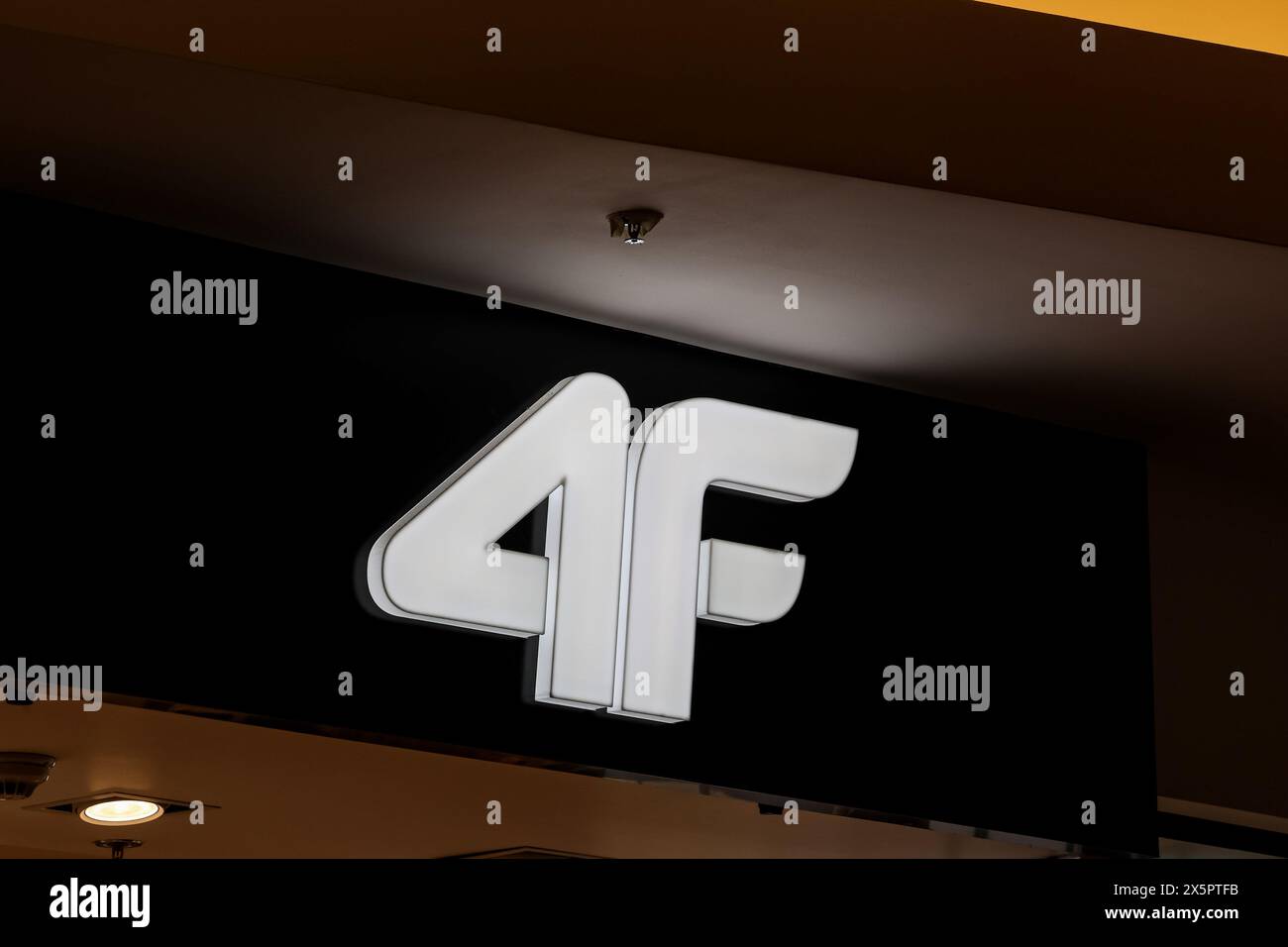 Logo 4f hi-res stock photography and images - Alamy
