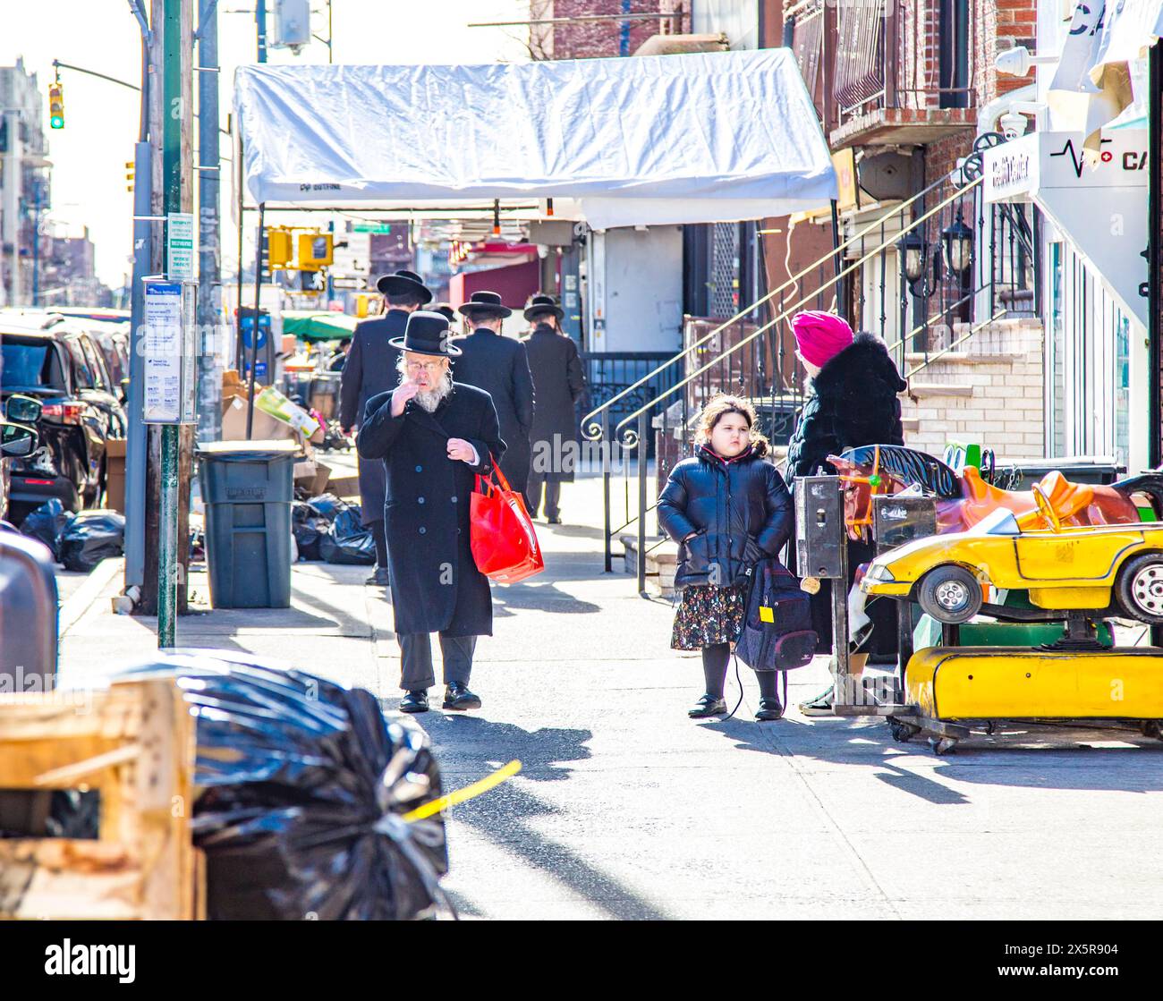 Abkhazian Jew in typical traditional costume on Lee Ave, Williamsburg, Brooklyn, New York City Stock Photo