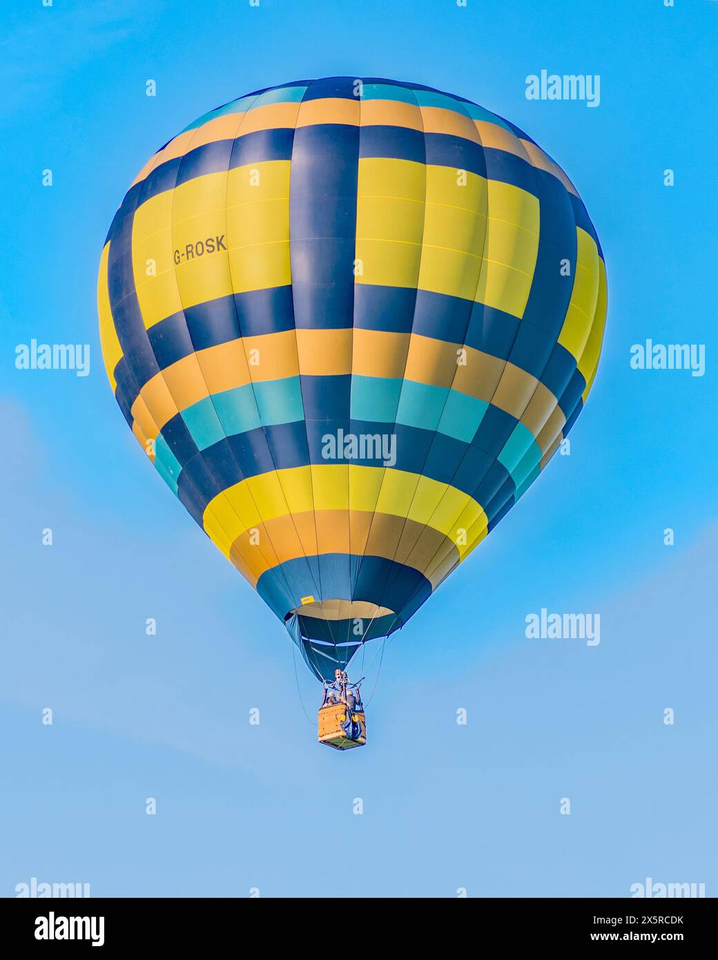 Exhilerating balloon ride hires stock photography and images Alamy