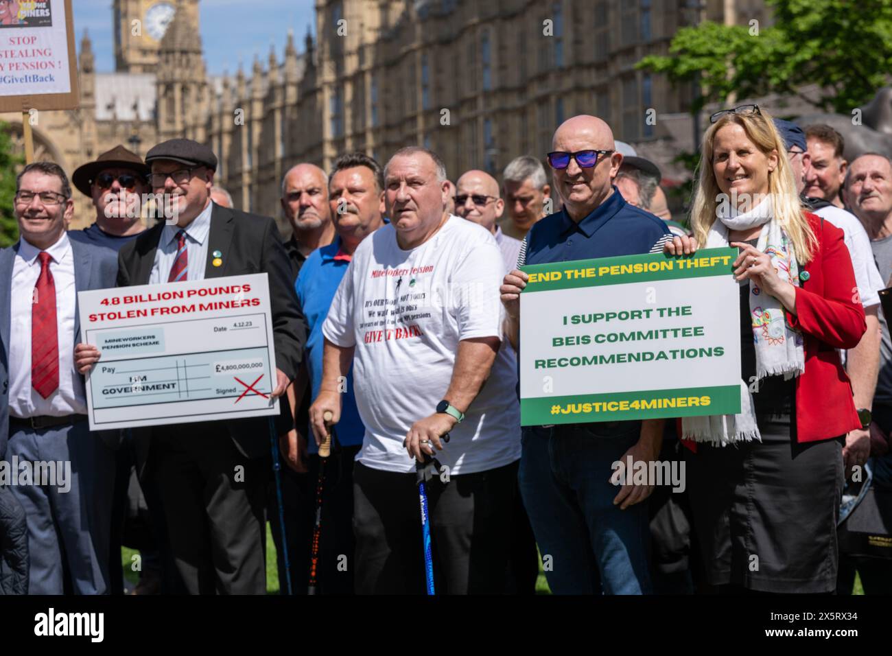 Surplus hires stock photography and images Alamy