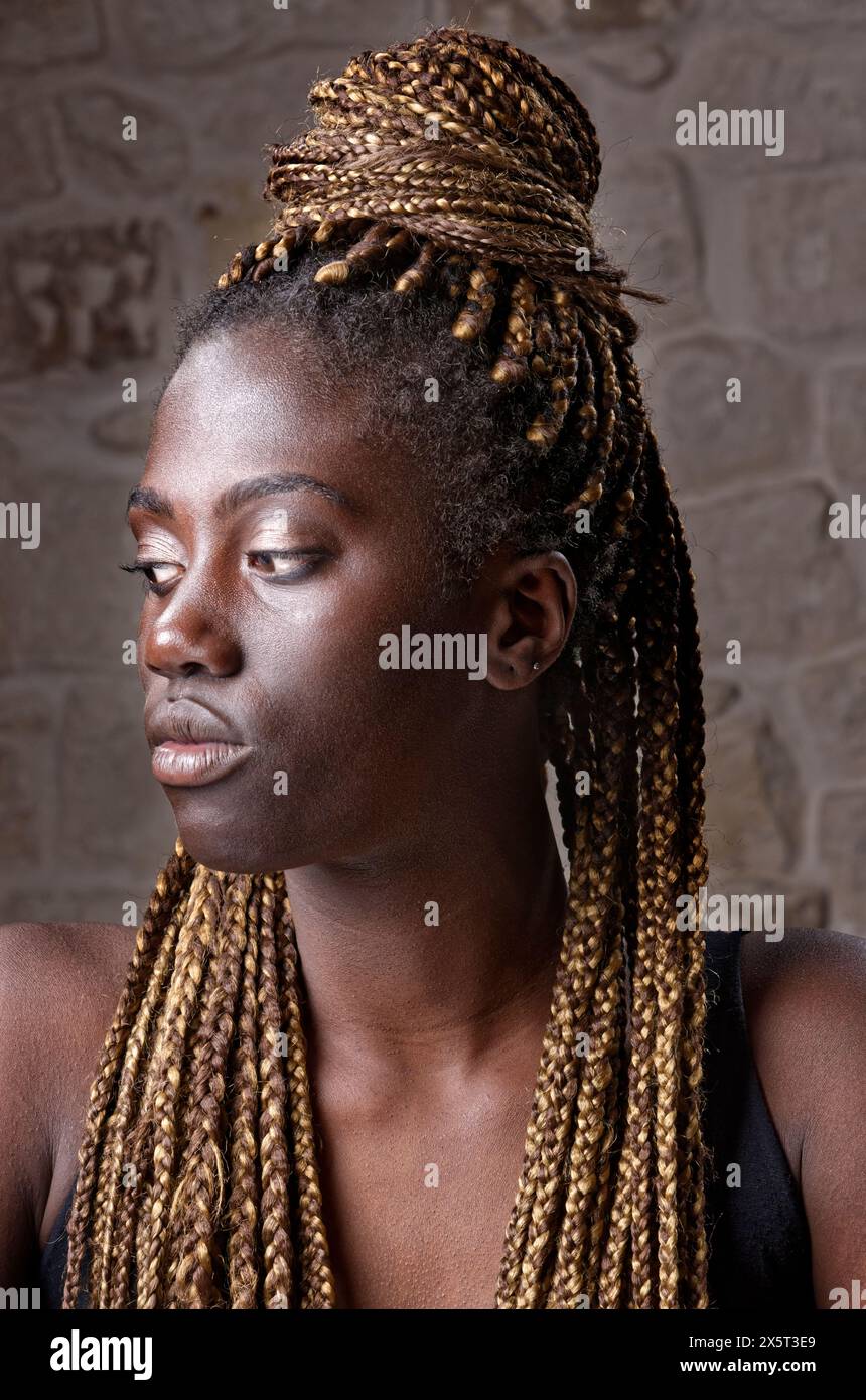 studio portrait of a beautiful black girl Stock Photo - Alamy