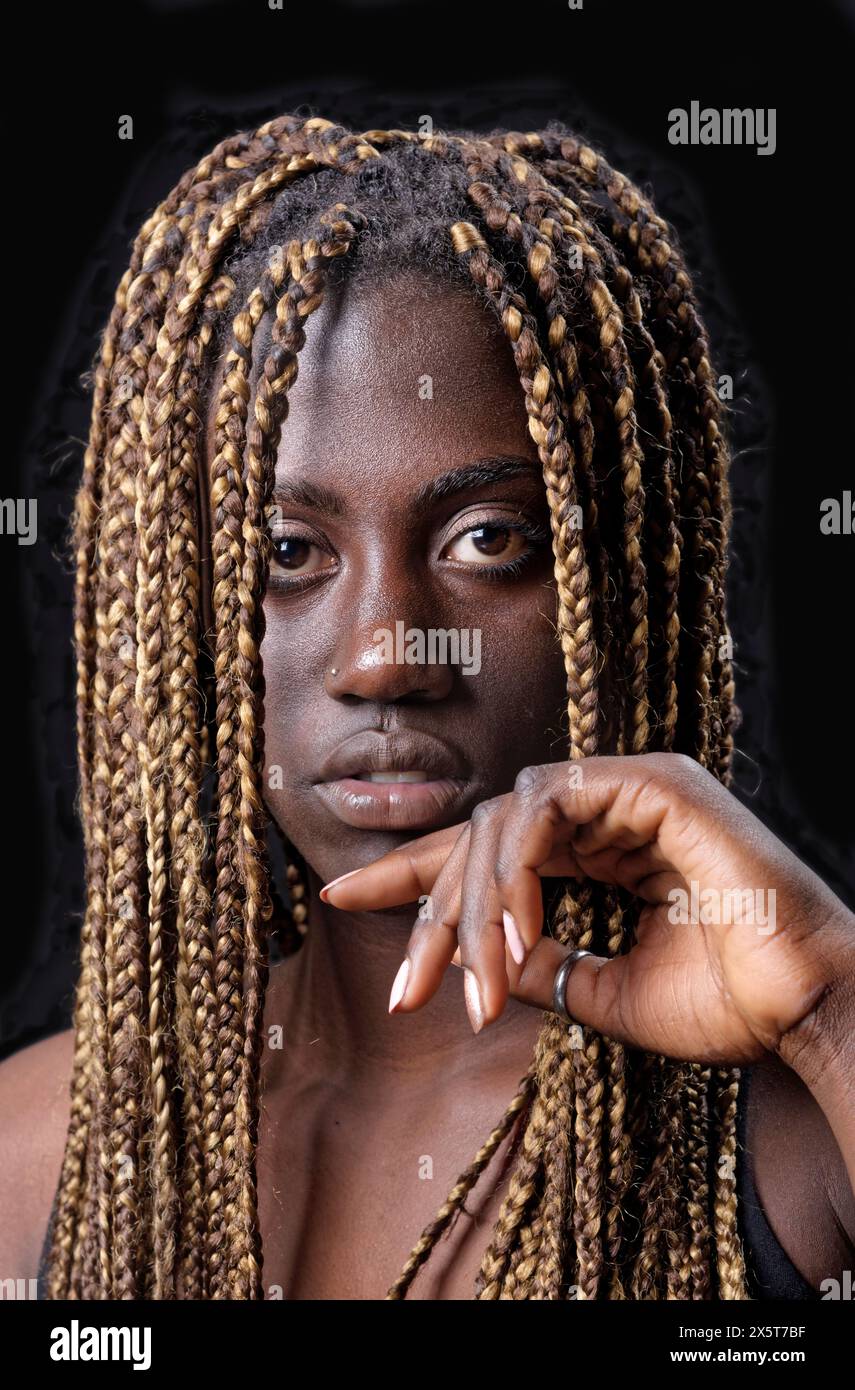 studio portrait of a beautiful black girl Stock Photo - Alamy