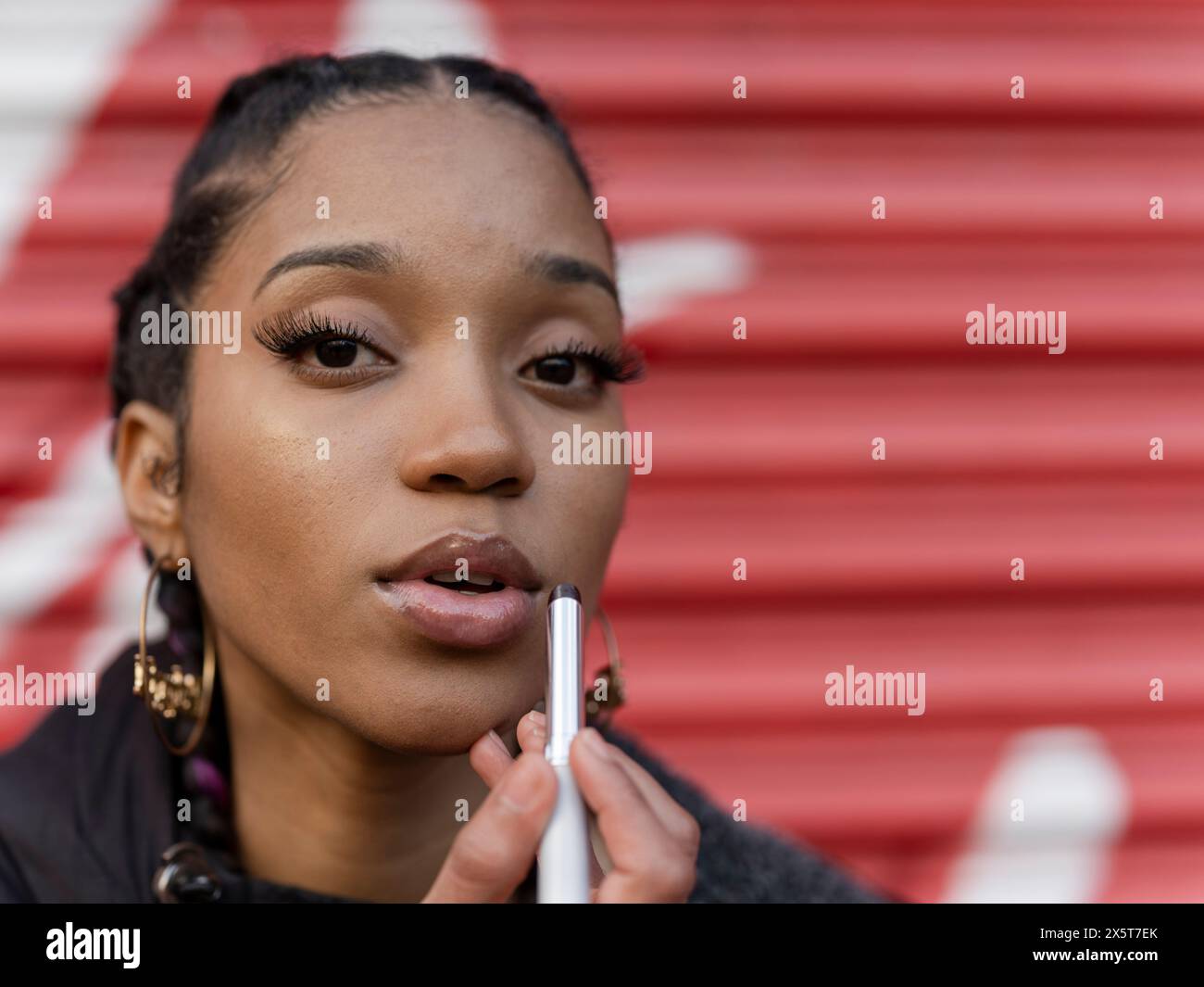 African black woman applying up hi-res stock photography and images - Alamy