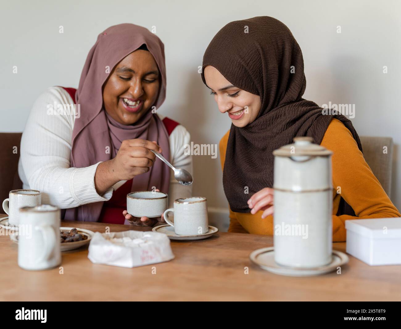 Woman spoon sugar tea hi-res stock photography and images - Alamy