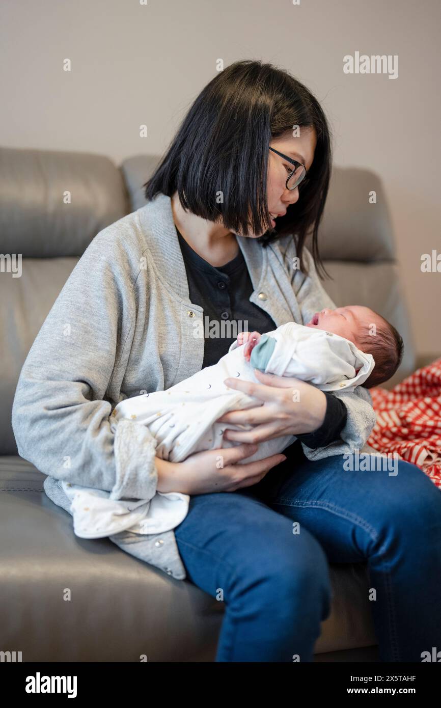 Sitting baby mother daughter hi-res stock photography and images - Alamy