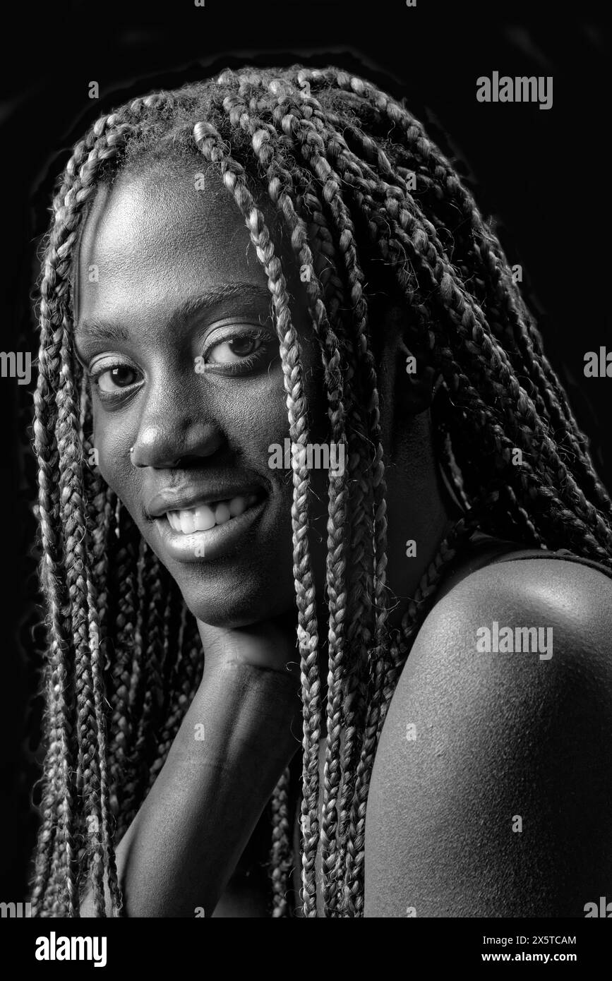 studio portrait of a beautiful black girl Stock Photo - Alamy