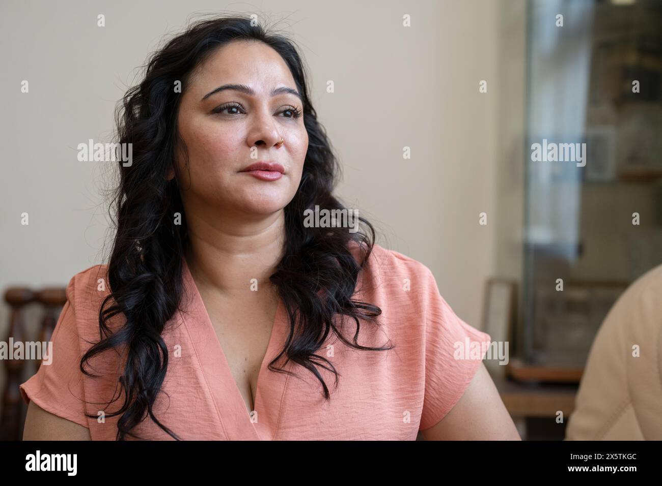 Mature black woman with short hi-res stock photography and images - Alamy