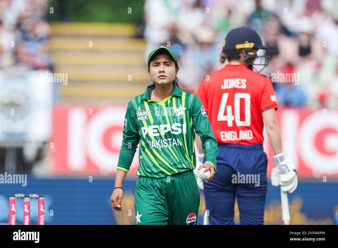 Tuba Hassan of Pakistan prepares to bowl during the 1st Vitality Women