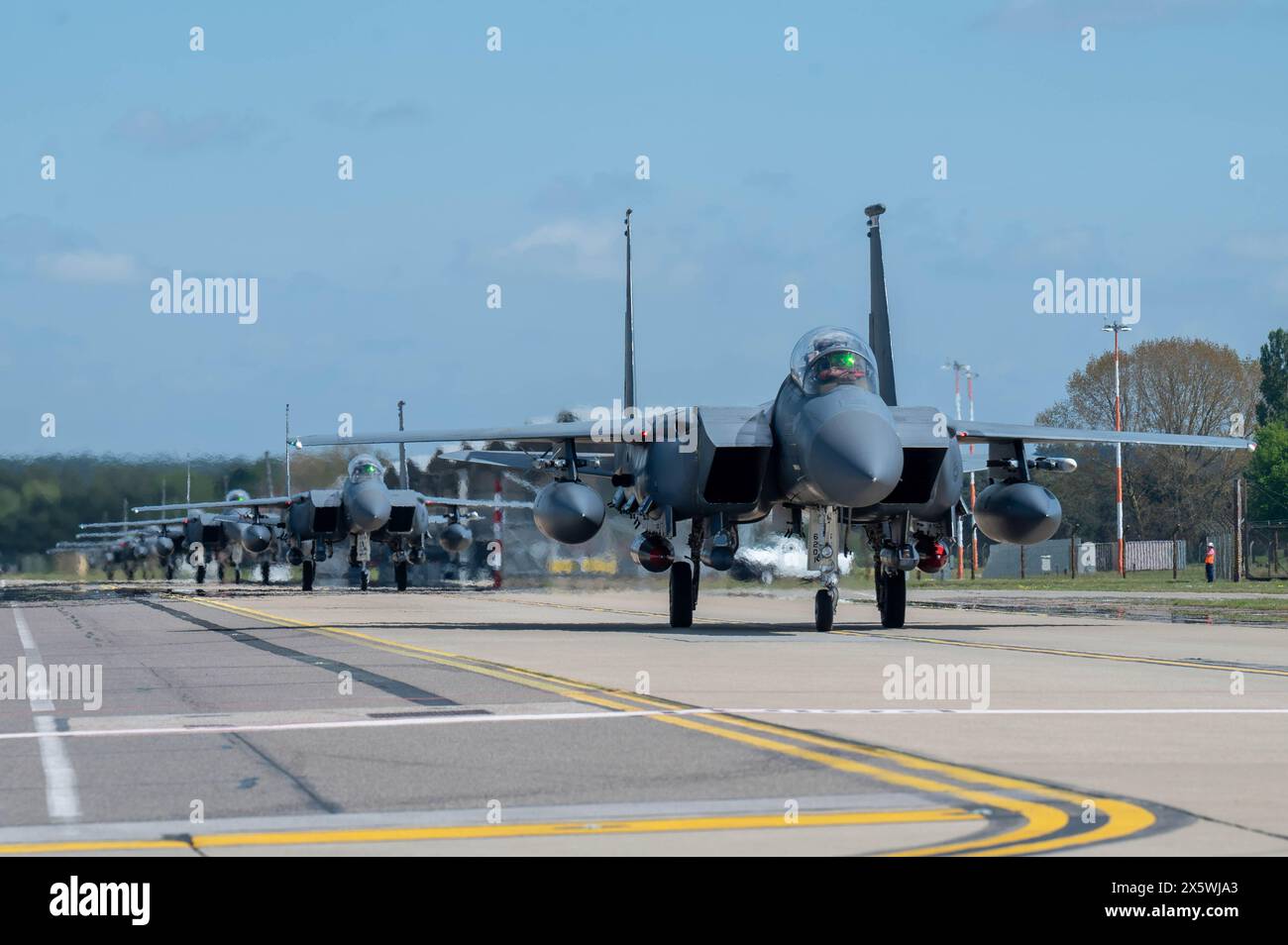 F-15E Strike Eagles assigned to the 494th Fighter Squadron arrive at ...