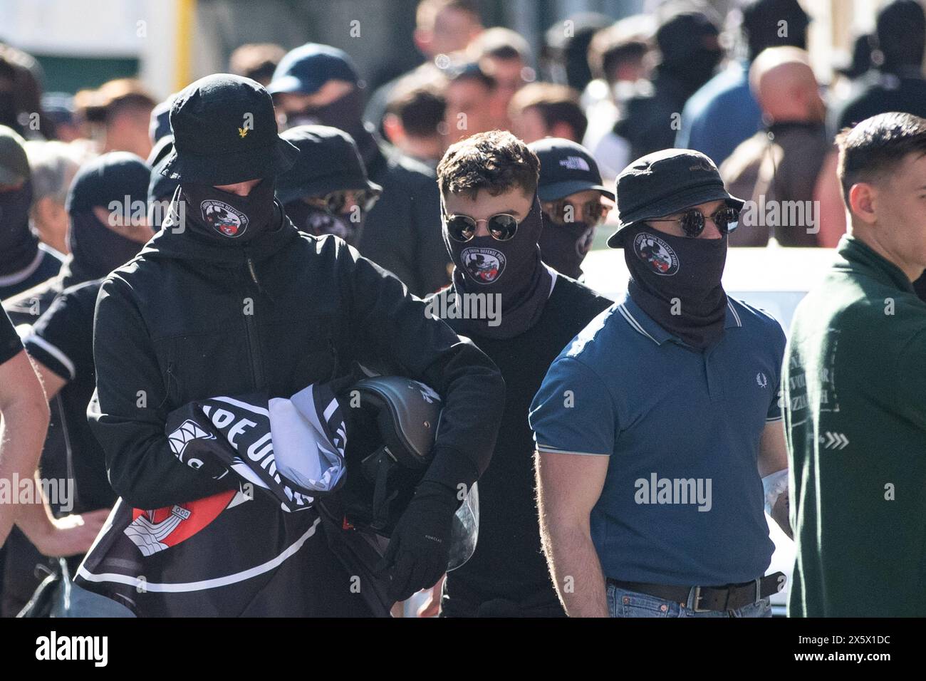 Groupe union defense france hires stock photography and images Alamy