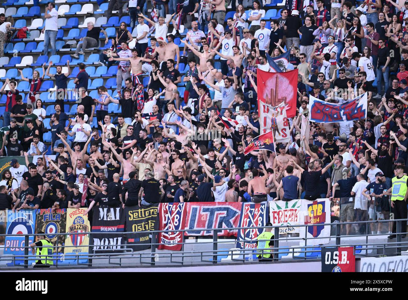 Naples, Italy. 11th May, 2024. Supporters of Bologna F.C. 1909 during the 36th day of the Serie A Championship between S.S.C Napoli vs Bologna F.C., 11 May 2024 at Diego Armando Maradona Stadium, Naples, Italy. Credit: Independent Photo Agency/Alamy Live News Stock Photo