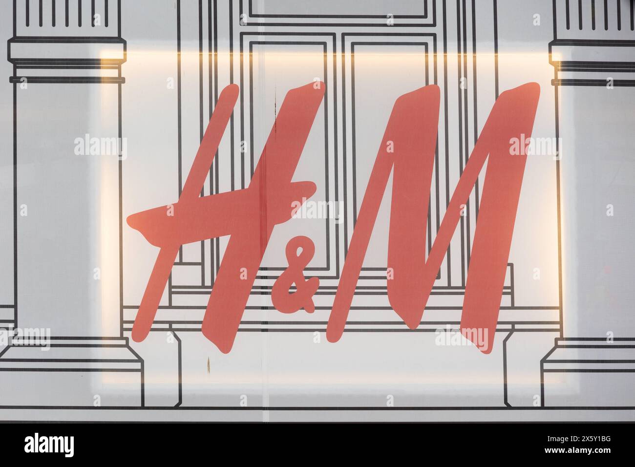 A view of the logo of fashion retailer H&M on one of its branches in Malmö, Sweden on Saturday, May 11, 2024 Malmö Gustav Adolfs torg Sweden Copyright: xKristianxTuxenxLadegaardxBergx 2E6A4519 Stock Photo