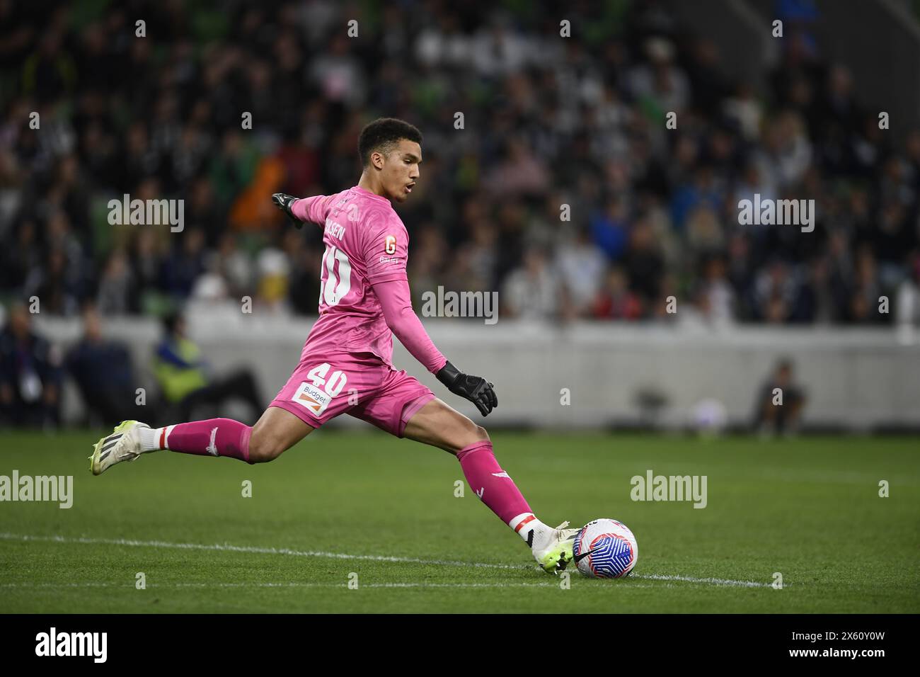 MELBOURNE, AUSTRALIA. 12 May 2024. Pictured: Wellington Phoenix goalkeeper Alex Paulsen (40) in action during the scoreless draw A Leagues Soccer, Melbourne Victory FC v Wellington Phoenix FC Semi Final at Melbourne's AAMI Park. Credit: Karl Phillipson/Alamy Live News Stock Photo