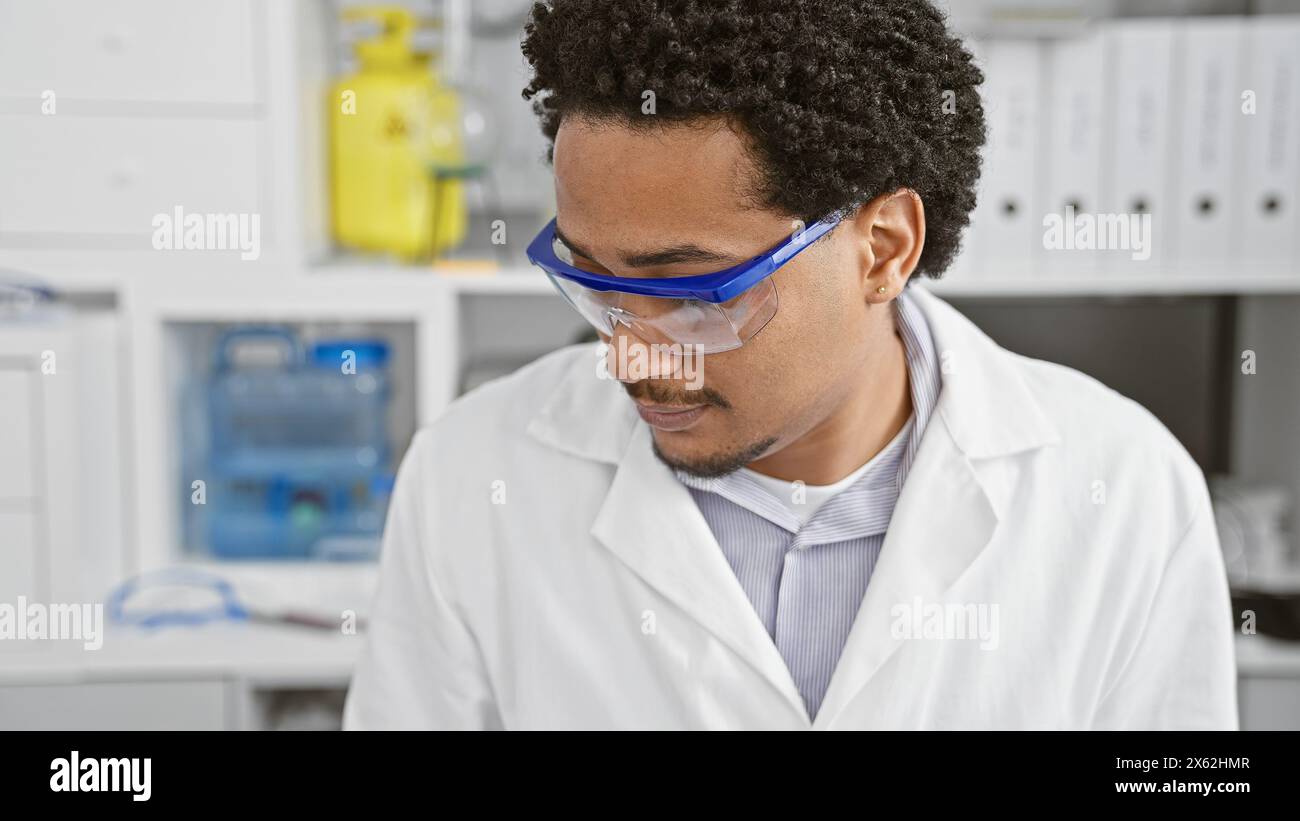 Chemist wearing labcoat in hi-res stock photography and images - Alamy