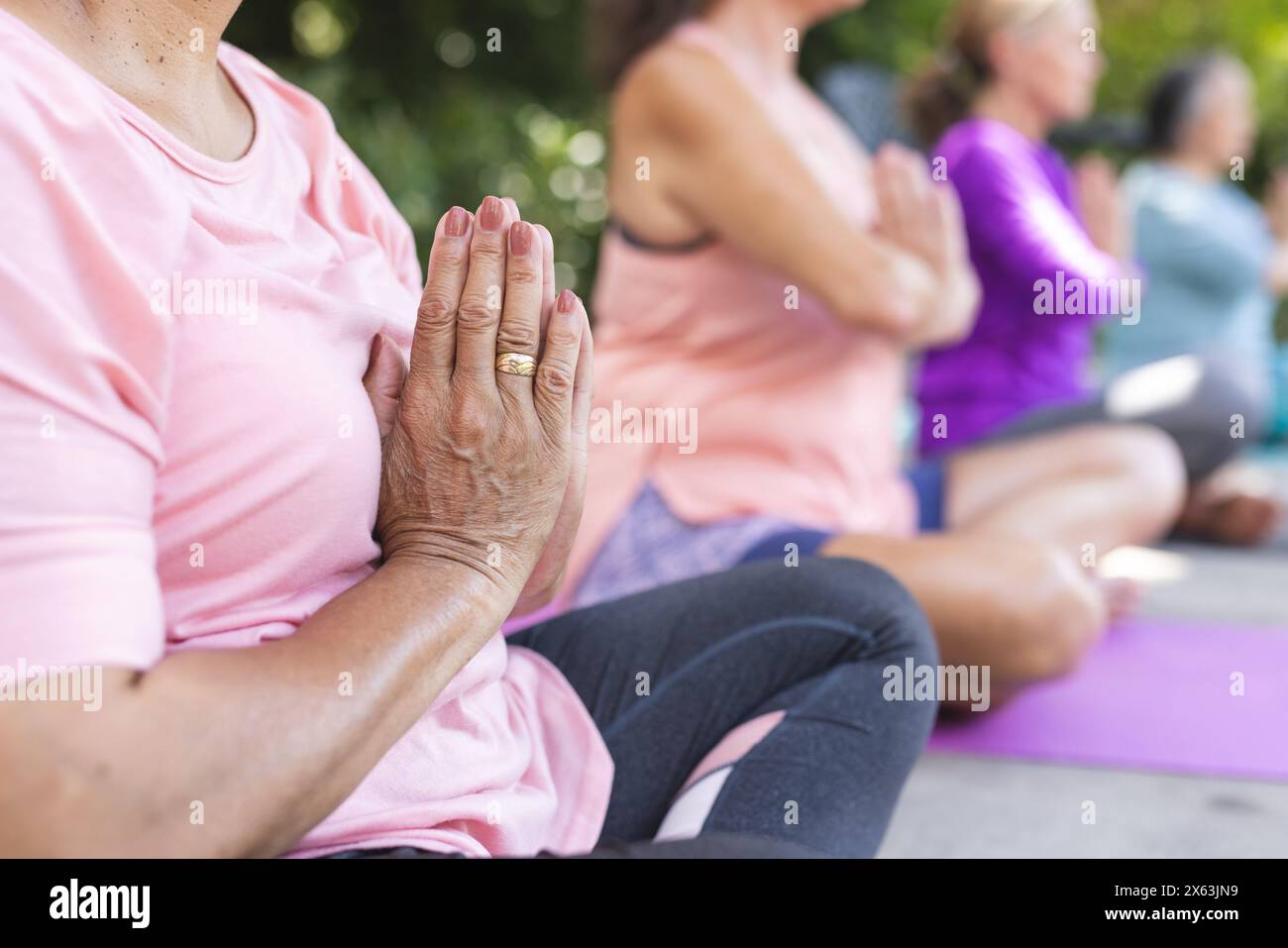 Happy diverse senior friends in hi-res stock photography and images - Alamy