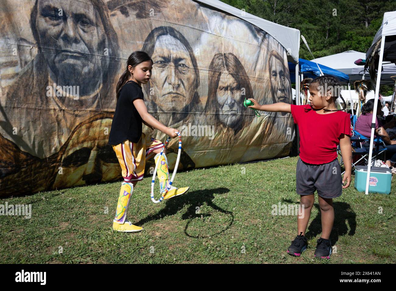 Eastern Band Cherokee Crafts: Authentic Appalachian Mountain Tribal Artistry