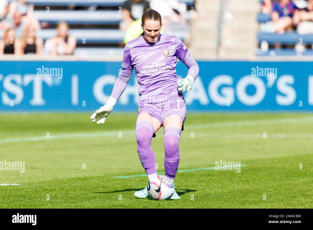 Bridgeview, Illinois, USA. 12th May, 2024. Utah Royals FC goalkeeper Mandy Haught (1) during NWSL Soccer match action between the Utah Royals FC and Chicago Red Stars at SeatGeek Stadium in Bridgeview, Illinois. John Mersits/CSM/Alamy Live News Stock Photo