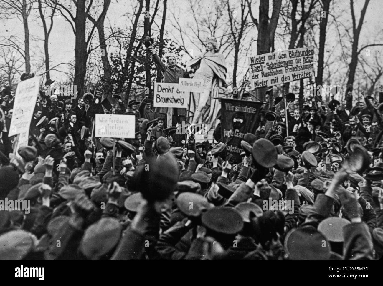 Spartacist League meeting in Berlin, Germany 1919 Stock Photo