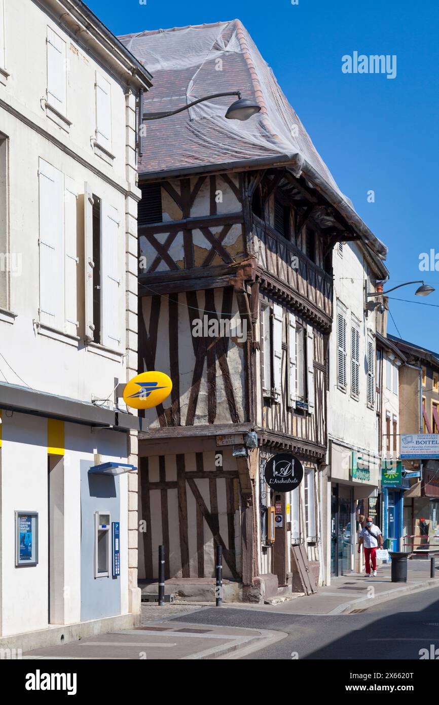 Model Hooker in Saint-Dizier