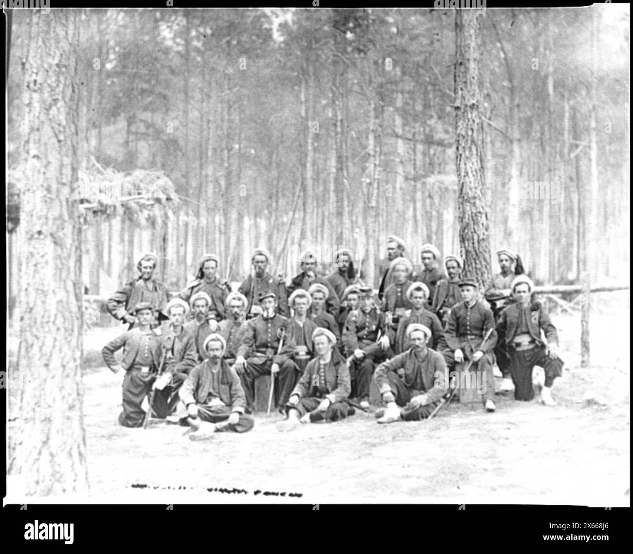 Petersburg, Va. Group of Company G, 114th Pennsylvania Infantry (Zouaves), Civil War Photographs 1861-1865 Stock Photo