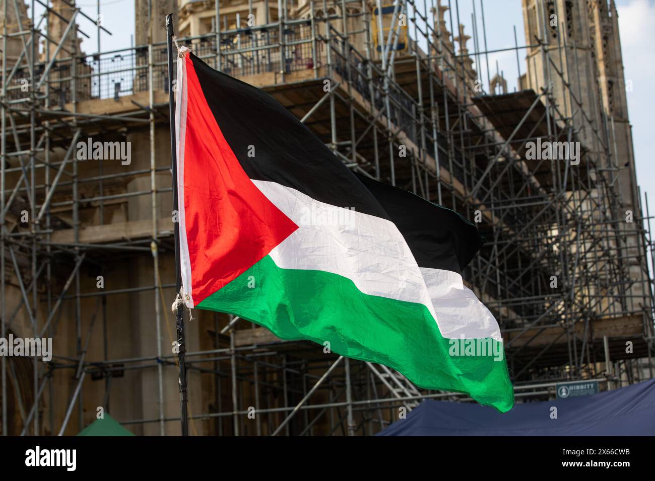 Uk university pro palestine camp hi-res stock photography and images