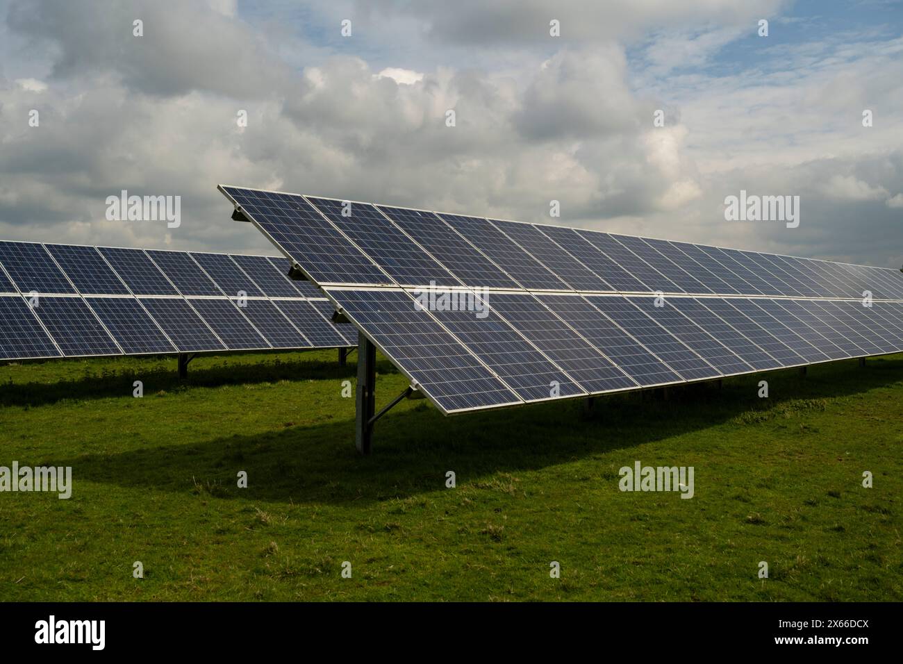 Uk Solar Uk solar energy hi-res stock photography and images - Alamy