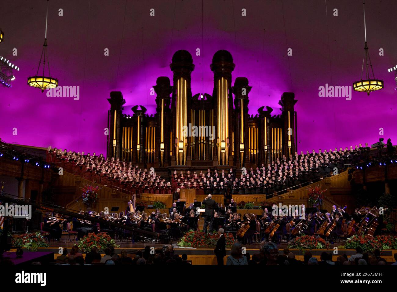 Mormon tabernacle interior hi-res stock photography and images - Alamy