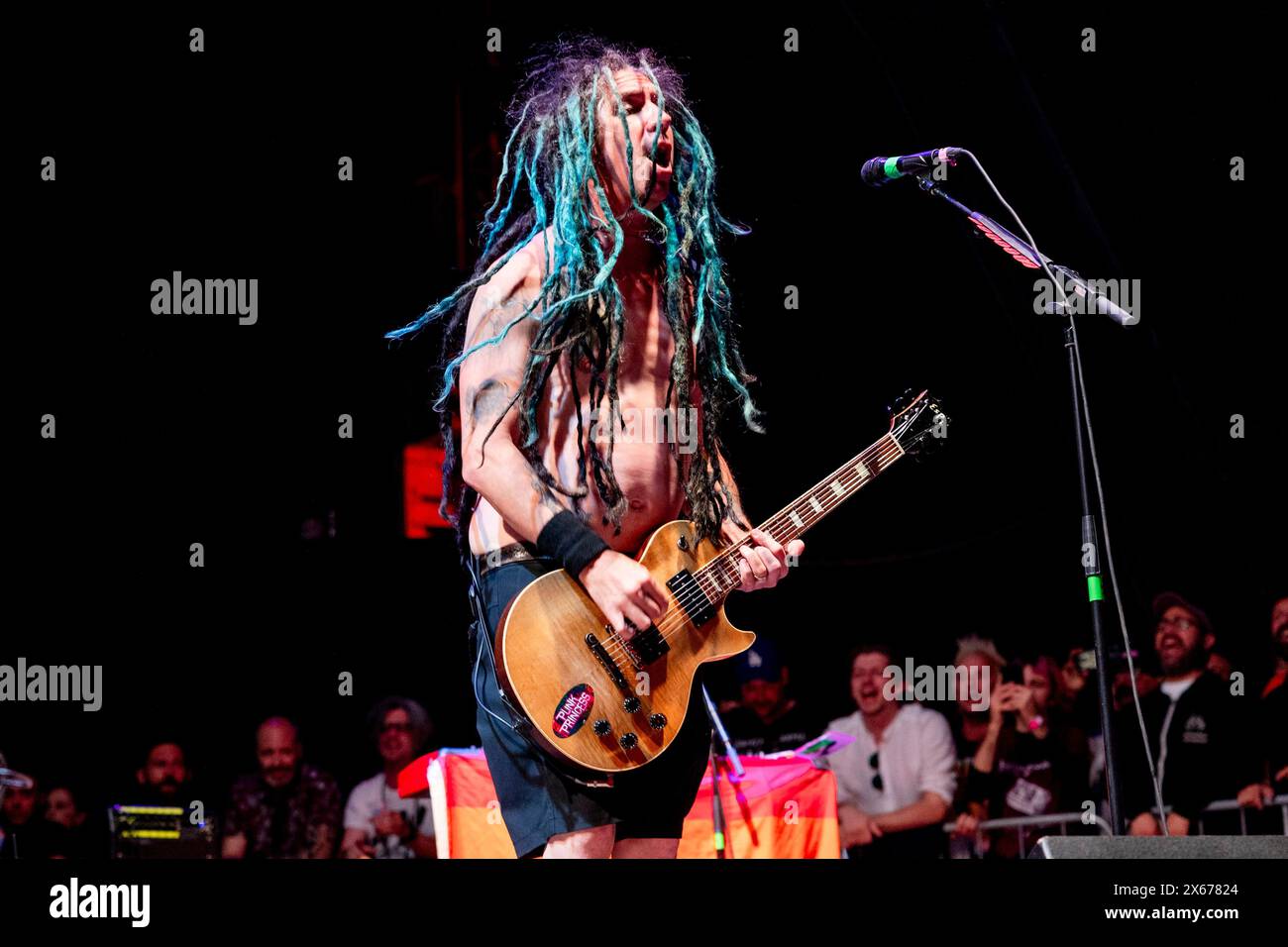 Nofx live hi-res stock photography and images - Alamy Nofx live hi-res stock photography and images - Alamy