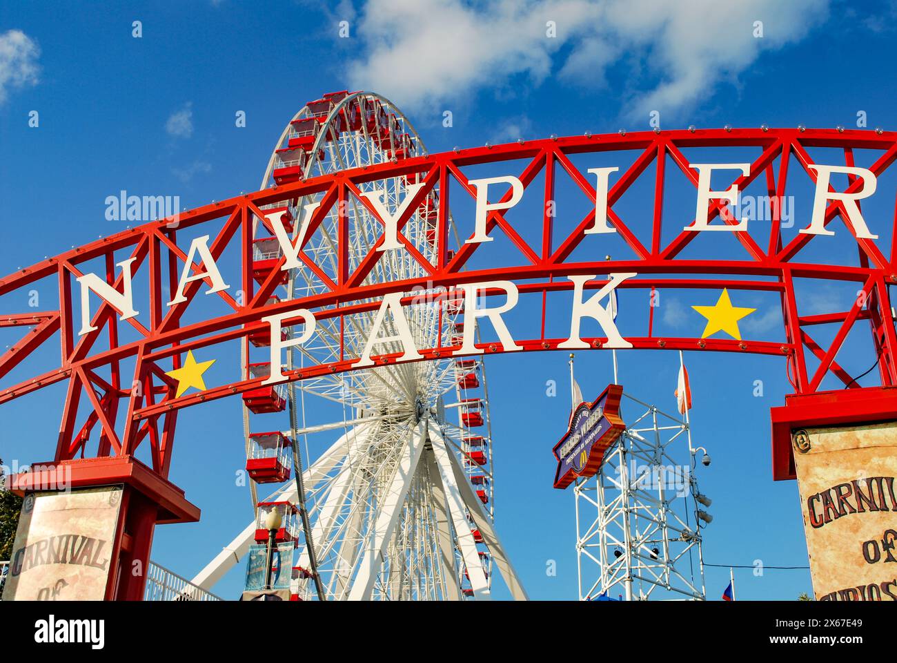 Chicago Navy Pier Park Stock Photo Alamy
