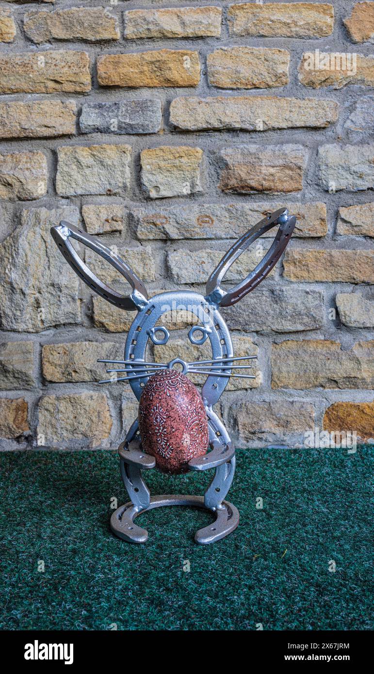 Horseshoe [made of metal] hi-res stock photography and images - Alamy