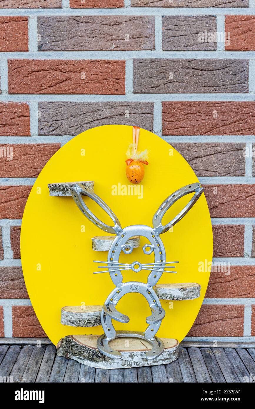 Horseshoe [made of metal] hi-res stock photography and images - Alamy