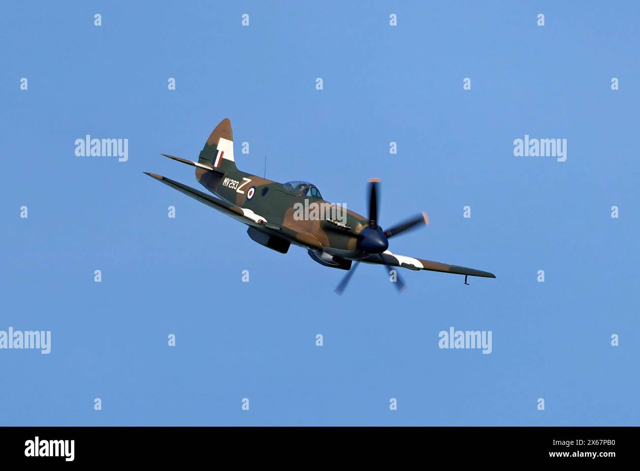 Spitfire FR Mk. XIVe MV293 displays at the Shuttleworth Collection Old ...