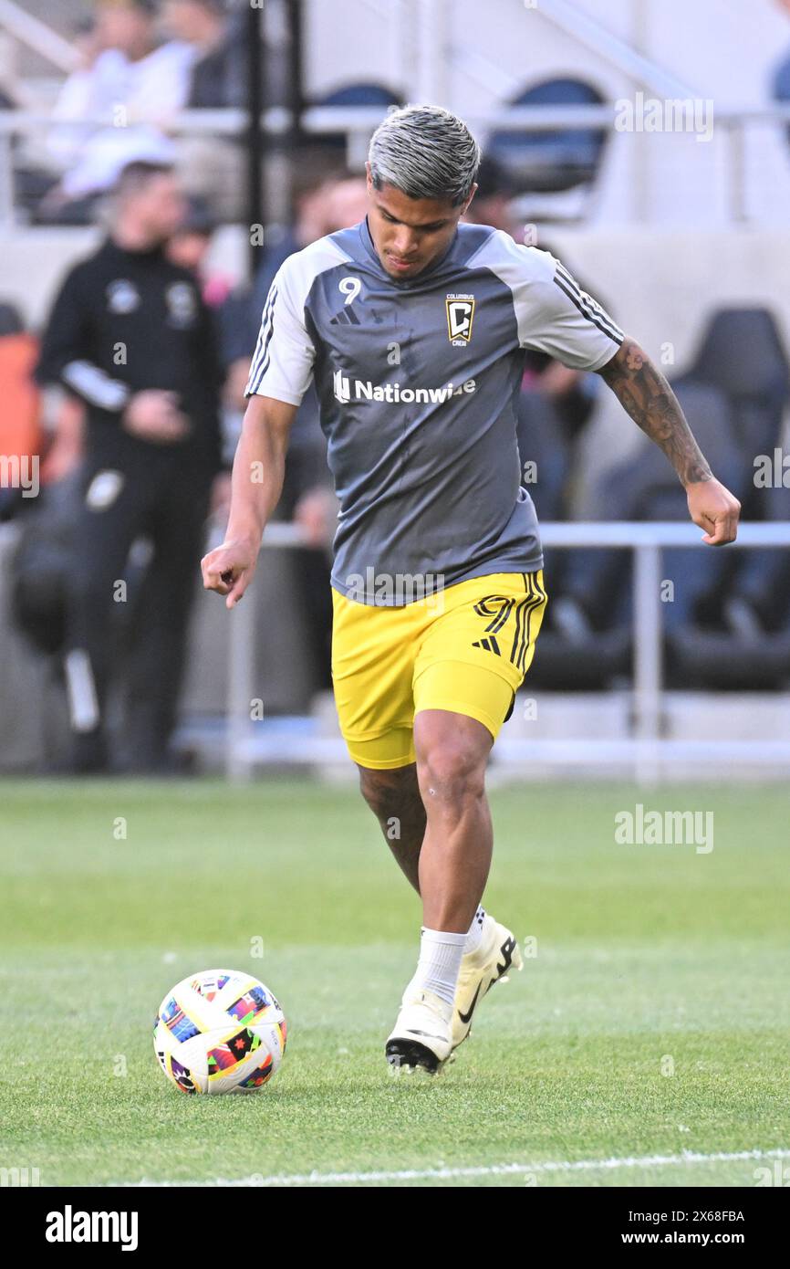 Columbus, Ohio, USA. 11th May, 2024. Columbus Crew forward Cucho HernÃ¡ndez (9) takes a shot on goal during warm ups before playing FC Cincinnati in their match in Columbus, Ohio. Brent Clark/Cal Sport Media (Credit Image: © Brent Clark/Cal Sport Media). Credit: csm/Alamy Live News Stock Photo